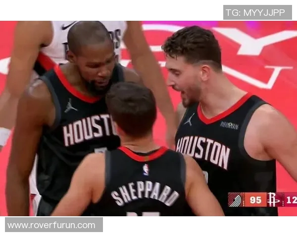 杜兰特火箭生涯前11战合砍276分 超越哈登居队史第一